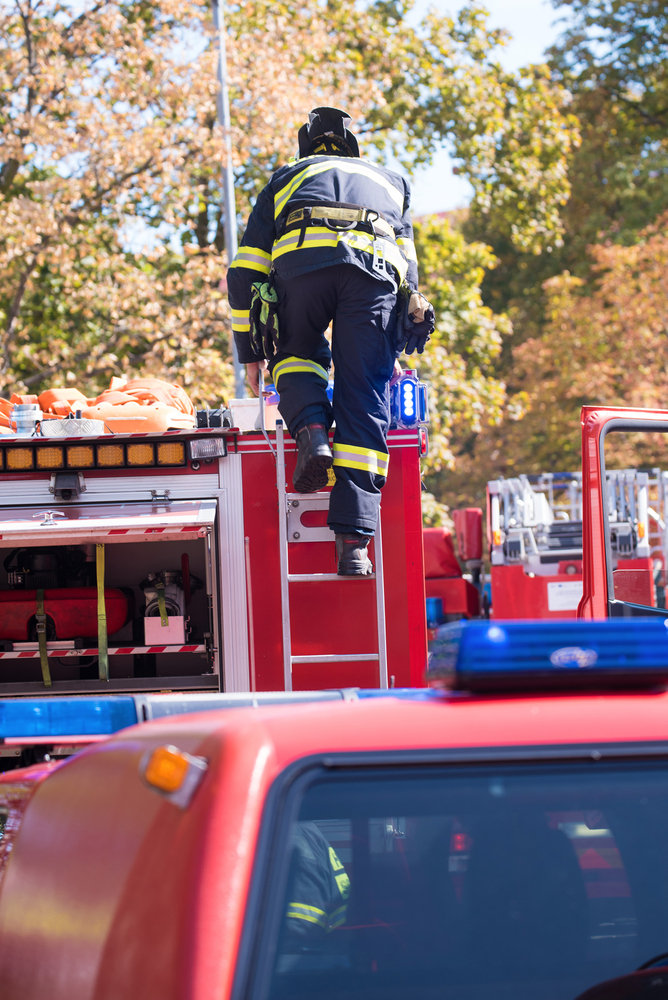 Firefighters intervening in a disaster